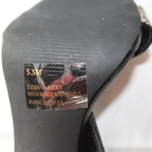 Heels - Picture 4 of 6